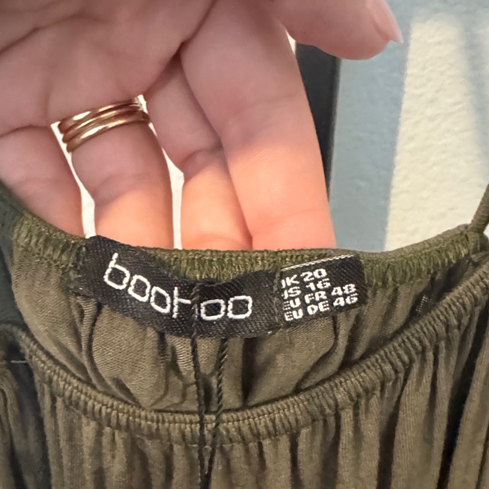 Boohoo Plus Olive Green Maxi Dress Size 16 - Picture 5 of 6